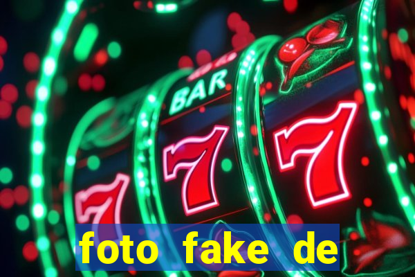 foto fake de mulher no espelho