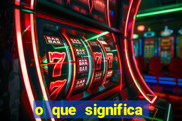 o que significa passarinho morto dentro de casa