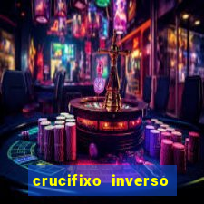 crucifixo inverso com halteres