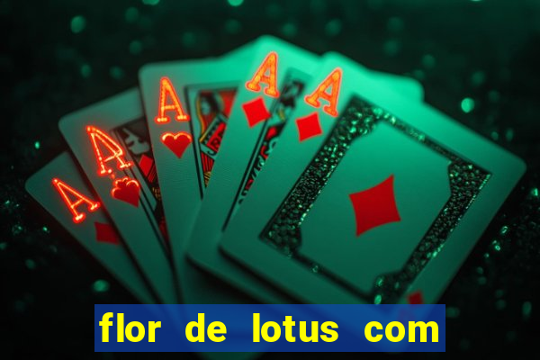 flor de lotus com lua tatuagem