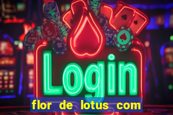 flor de lotus com lua tatuagem