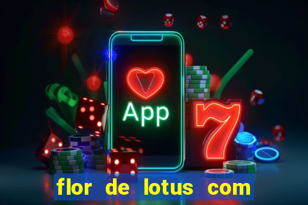 flor de lotus com lua tatuagem