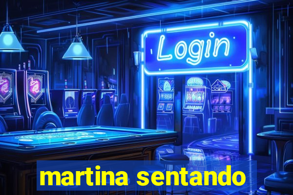 martina sentando