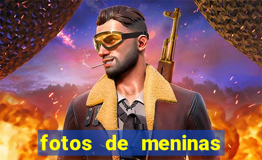 fotos de meninas cacheadas no espelho