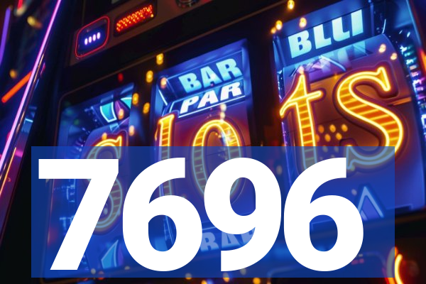 7696