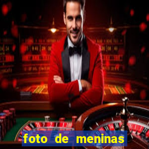 foto de meninas cacheadas fake