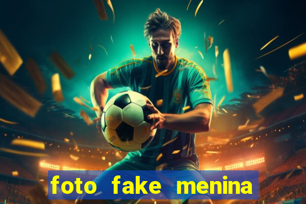 foto fake menina cabelo cacheado