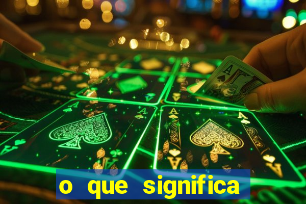 o que significa sonhar com o silvio santos